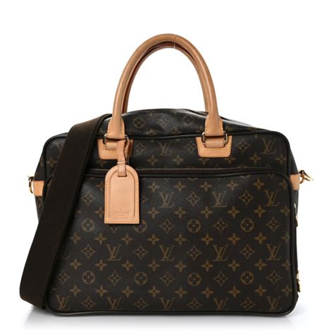 LOUIS VUITTON Monogram Icare Bag 1316767